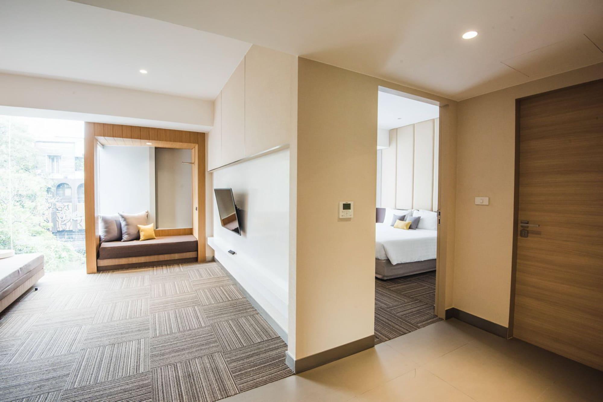Twothree A Homely Hotel - Sha Extra Plus Bangkok Bagian luar foto