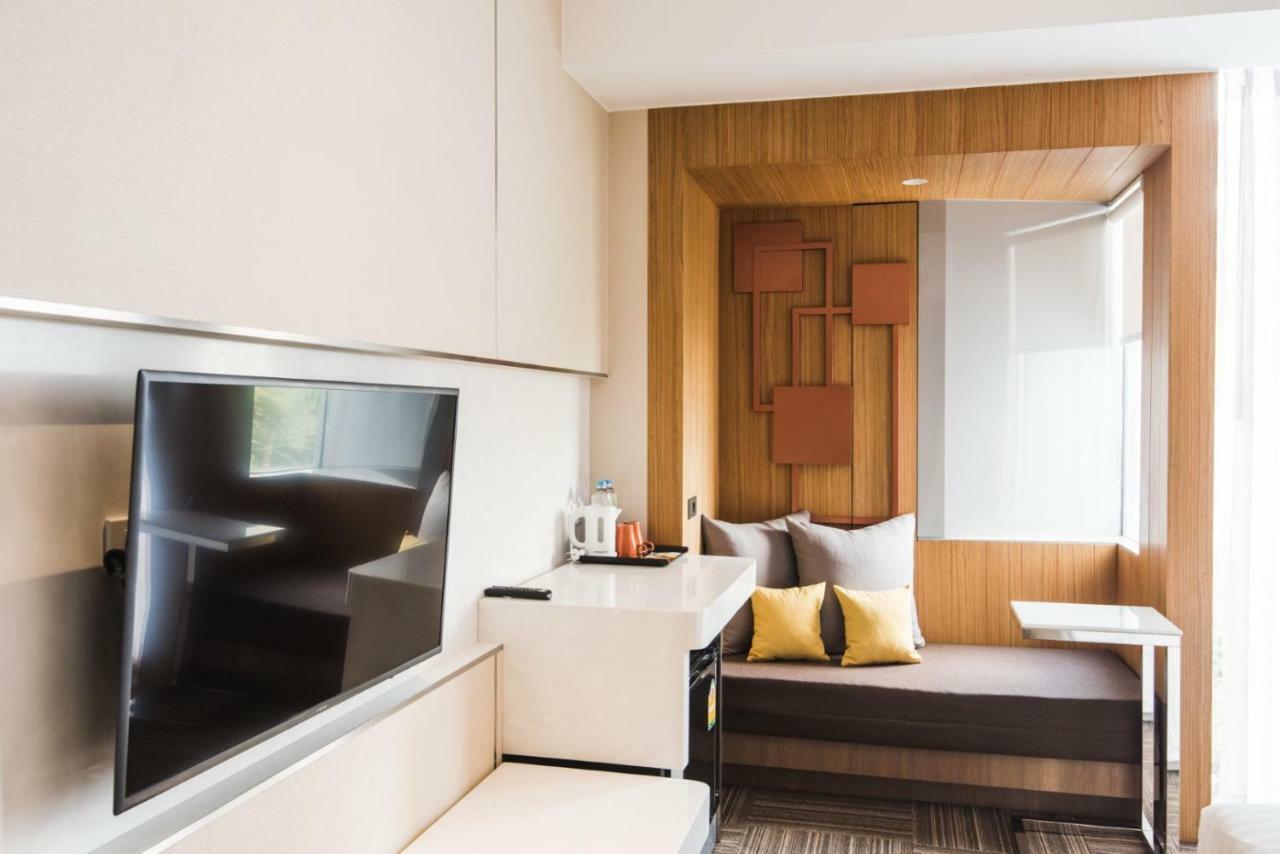 Twothree A Homely Hotel - Sha Extra Plus Bangkok Bagian luar foto